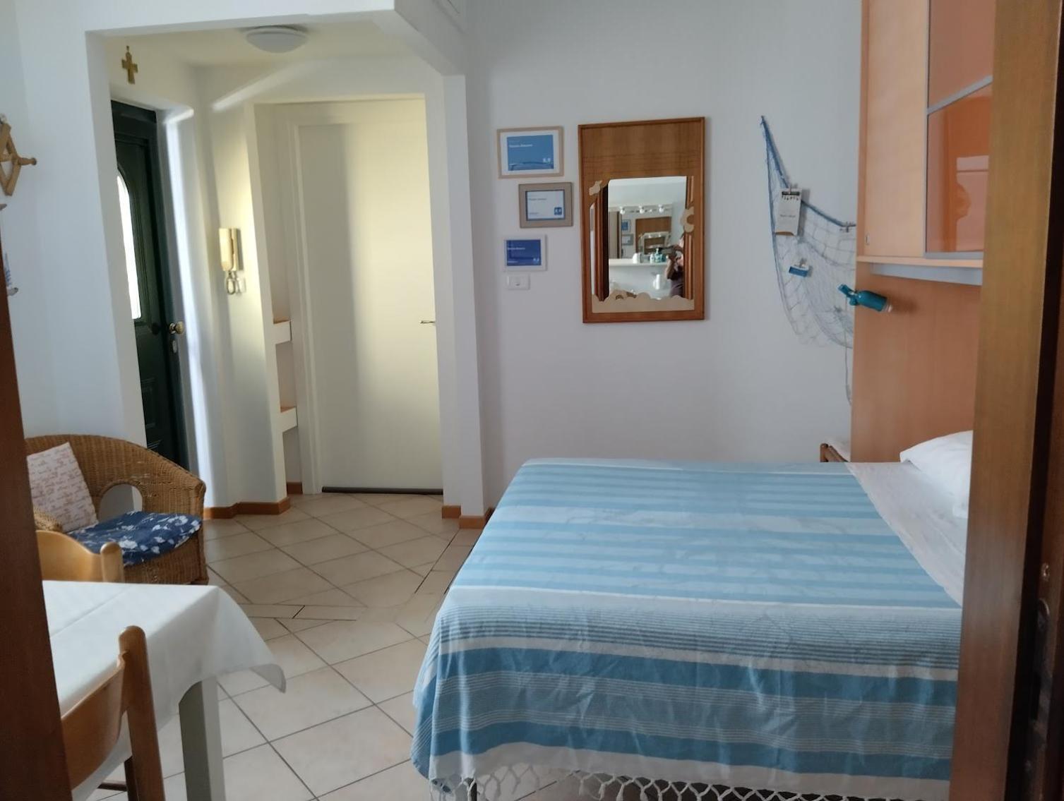 Goccia Azzurra Bed & Breakfast Silvi Marina Dış mekan fotoğraf